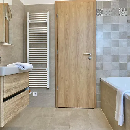 Apartment Brisa Balaton Balatonalmadi